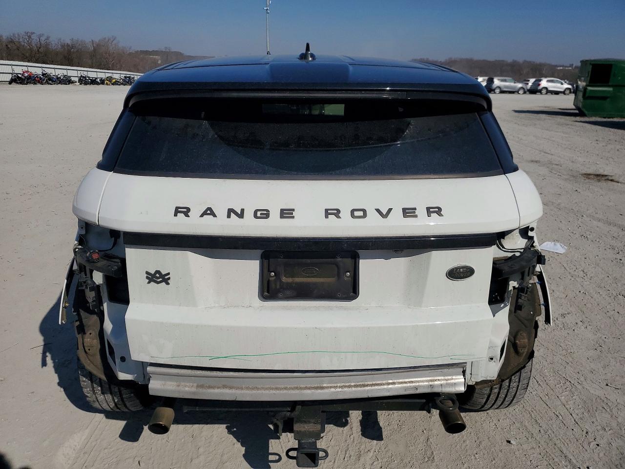 2016 LAND ROVER RANGE ROVER EVOQUE SE photo 6