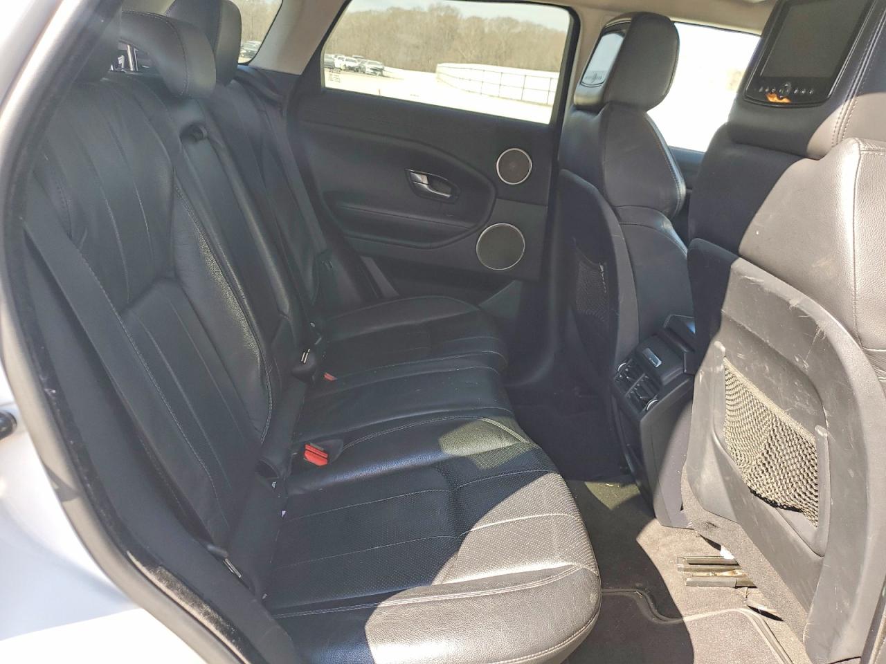 2016 LAND ROVER RANGE ROVER EVOQUE SE photo 11