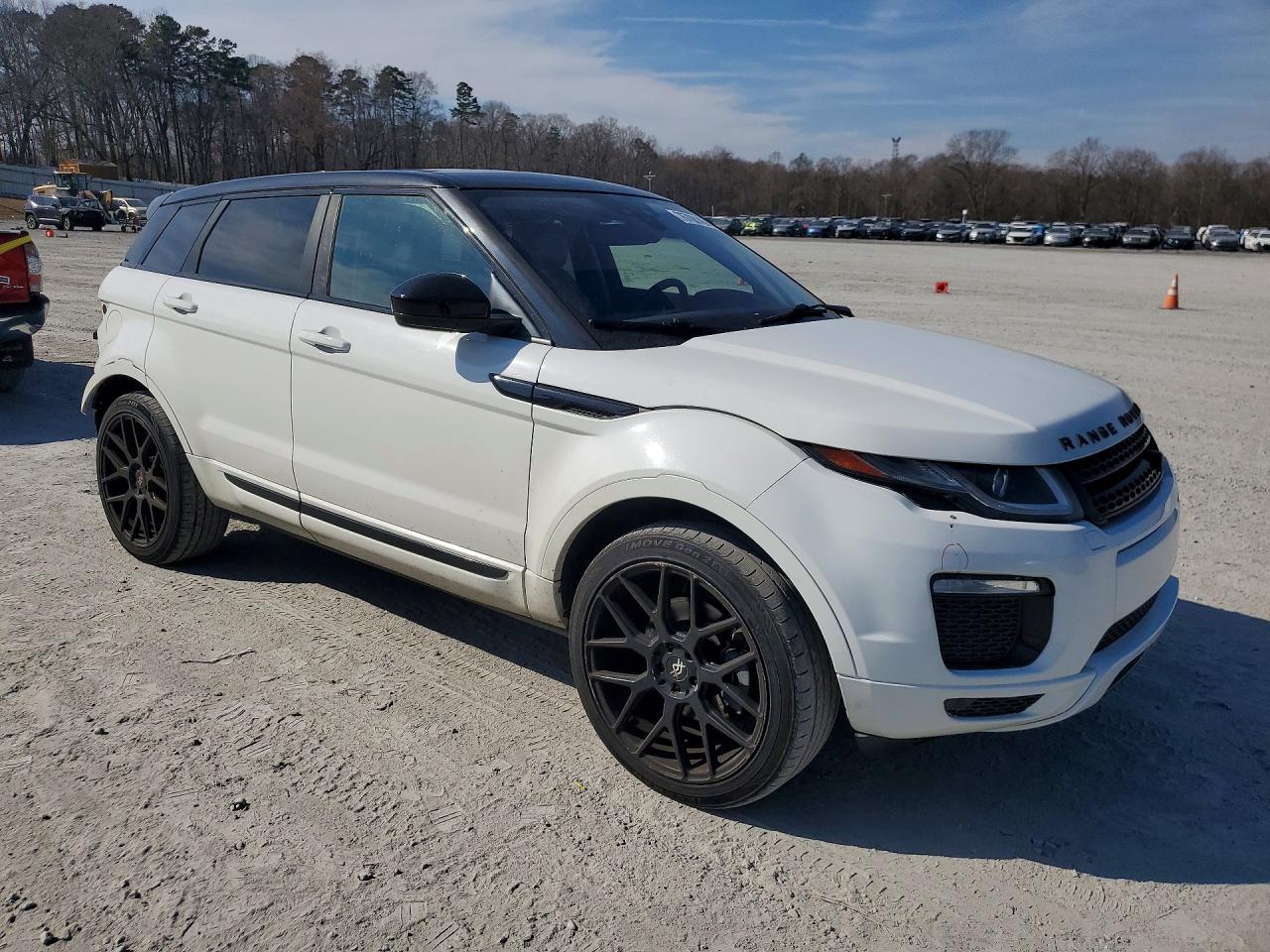 2016 LAND ROVER RANGE ROVER EVOQUE SE photo 4