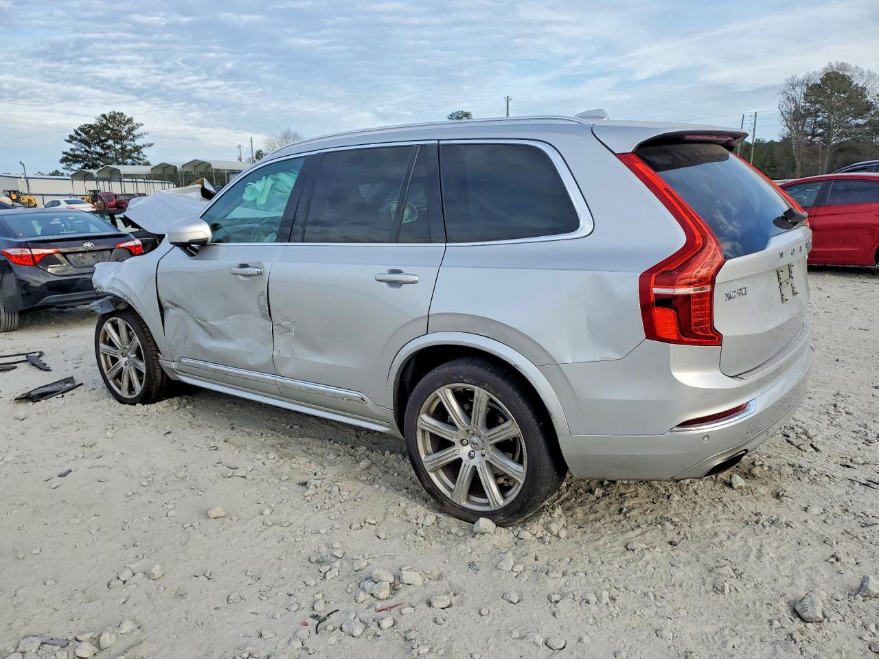 2019 VOLVO XC90 T6 INSCRIPTION photo 2