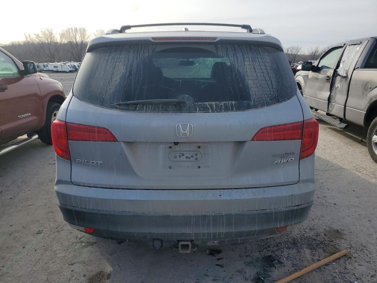 2016 HONDA PILOT EXL photo 6