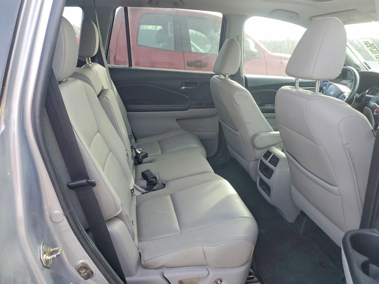 2016 HONDA PILOT EXL photo 10