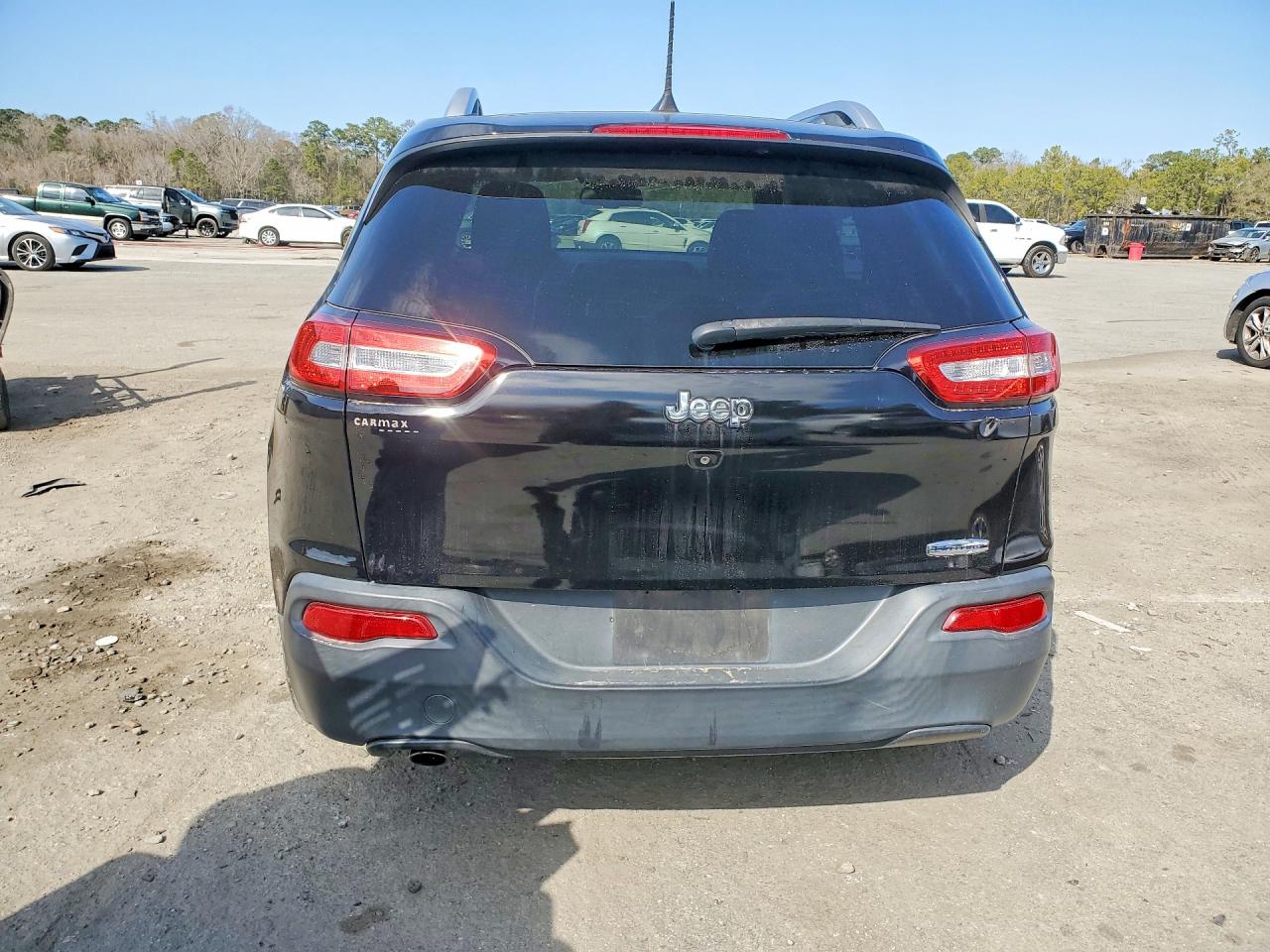2017 JEEP CHEROKEE LATITUDE photo 11