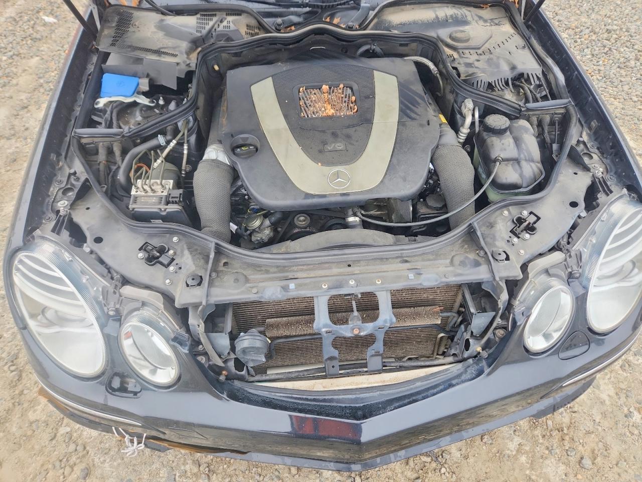 2009 MERCEDES-BENZ E 350 photo 31