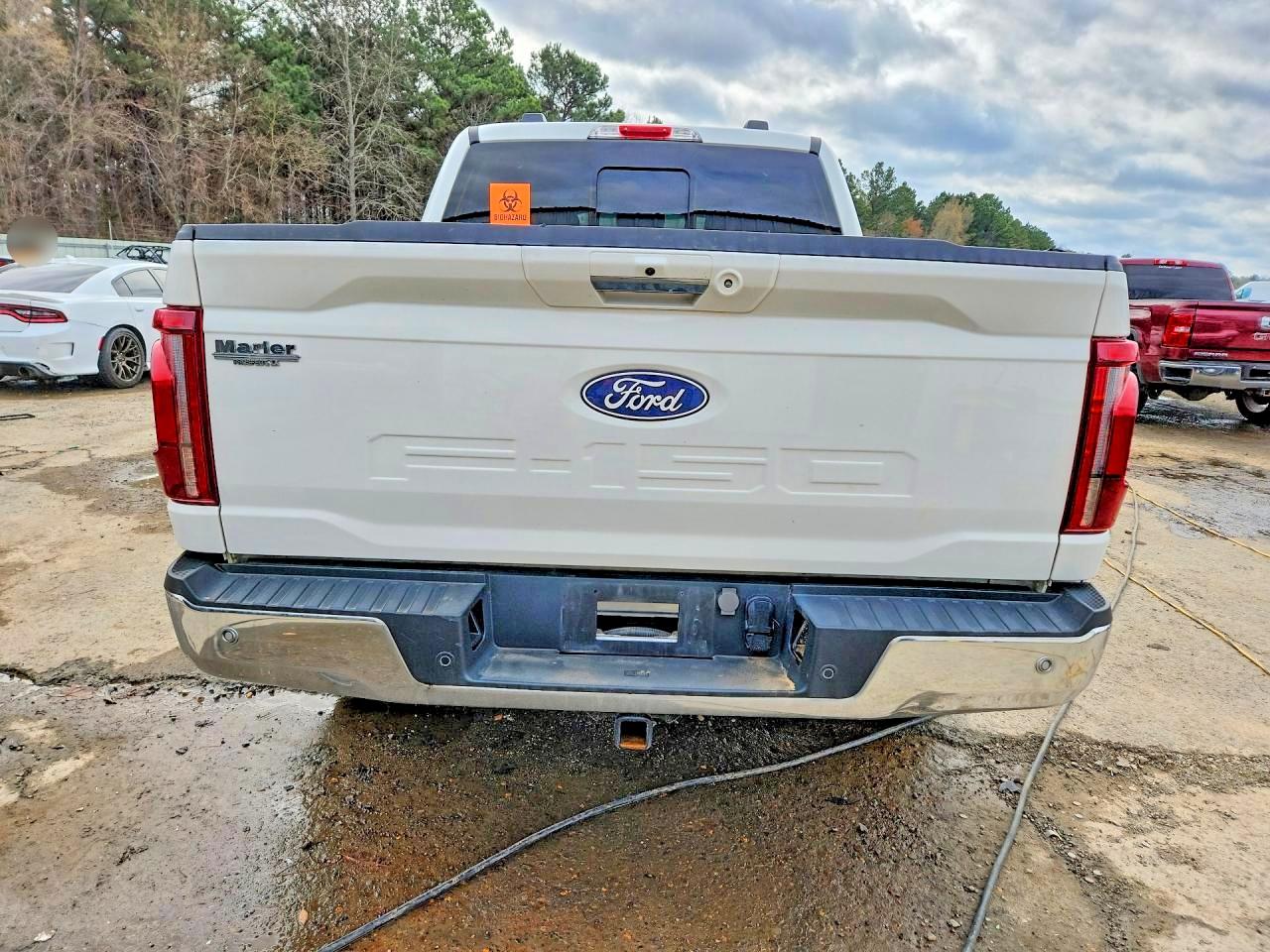 2024 FORD F150 LARIAT photo 21