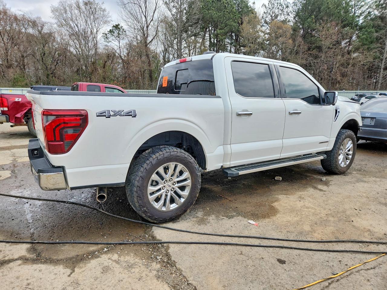 2024 FORD F150 LARIAT photo 9