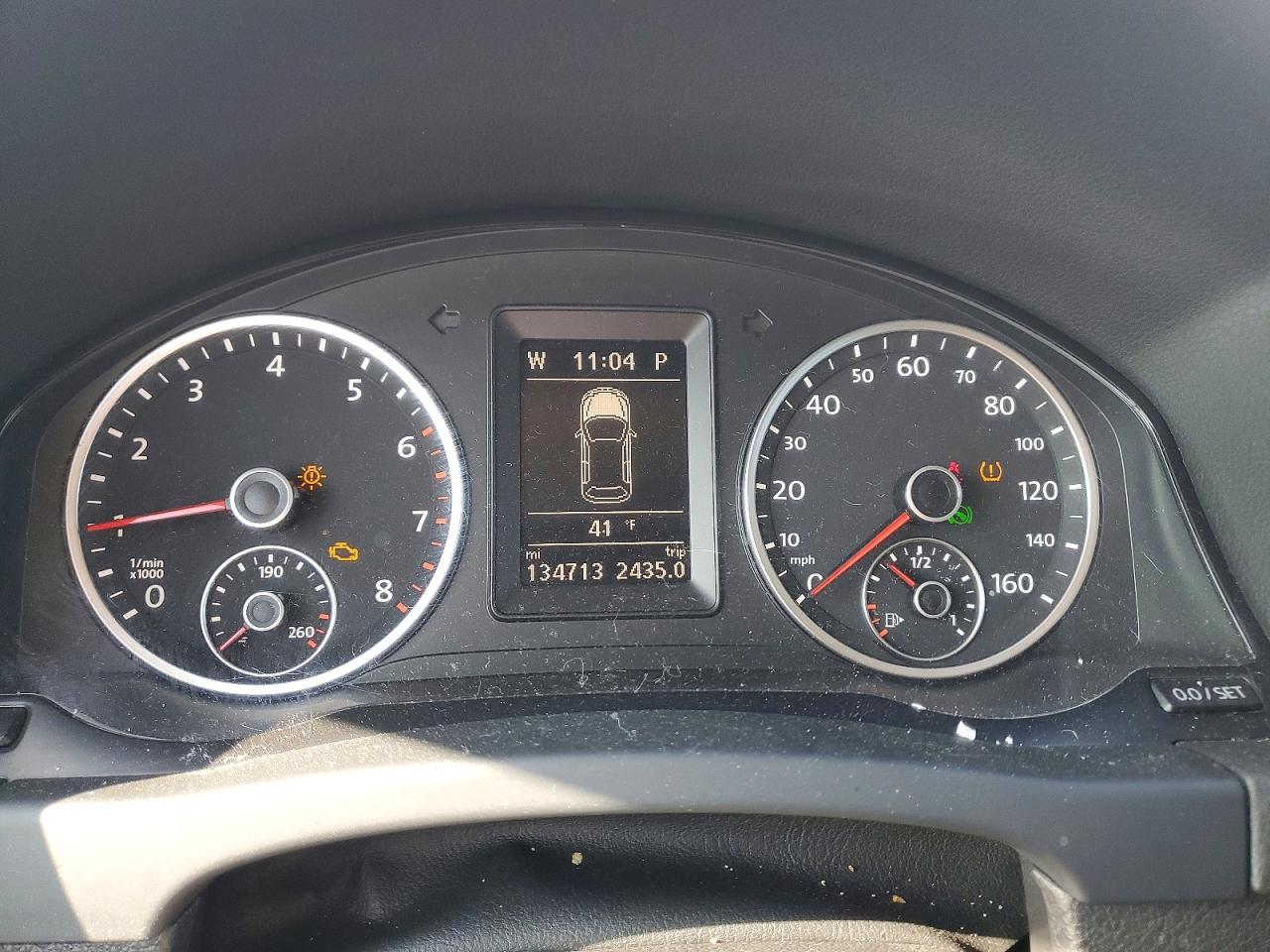 2013 VOLKSWAGEN TIGUAN S photo 9