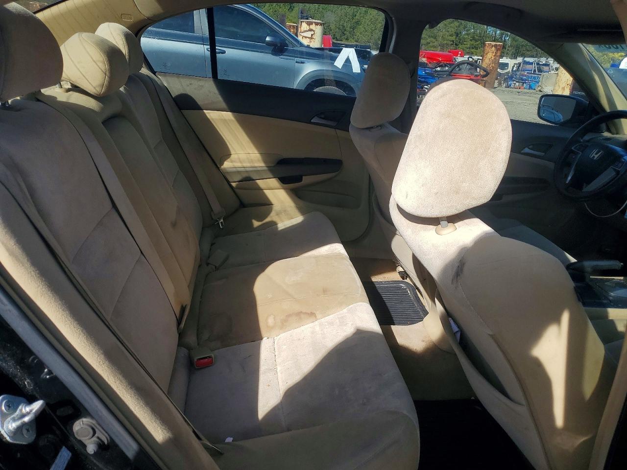 2009 HONDA ACCORD LXP photo 19