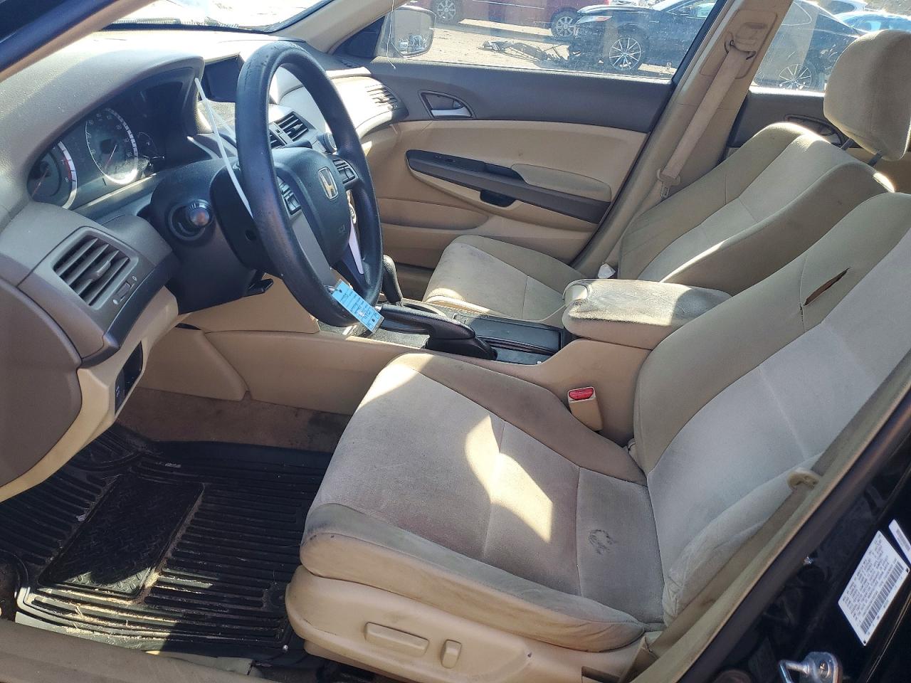 2009 HONDA ACCORD LXP photo 13