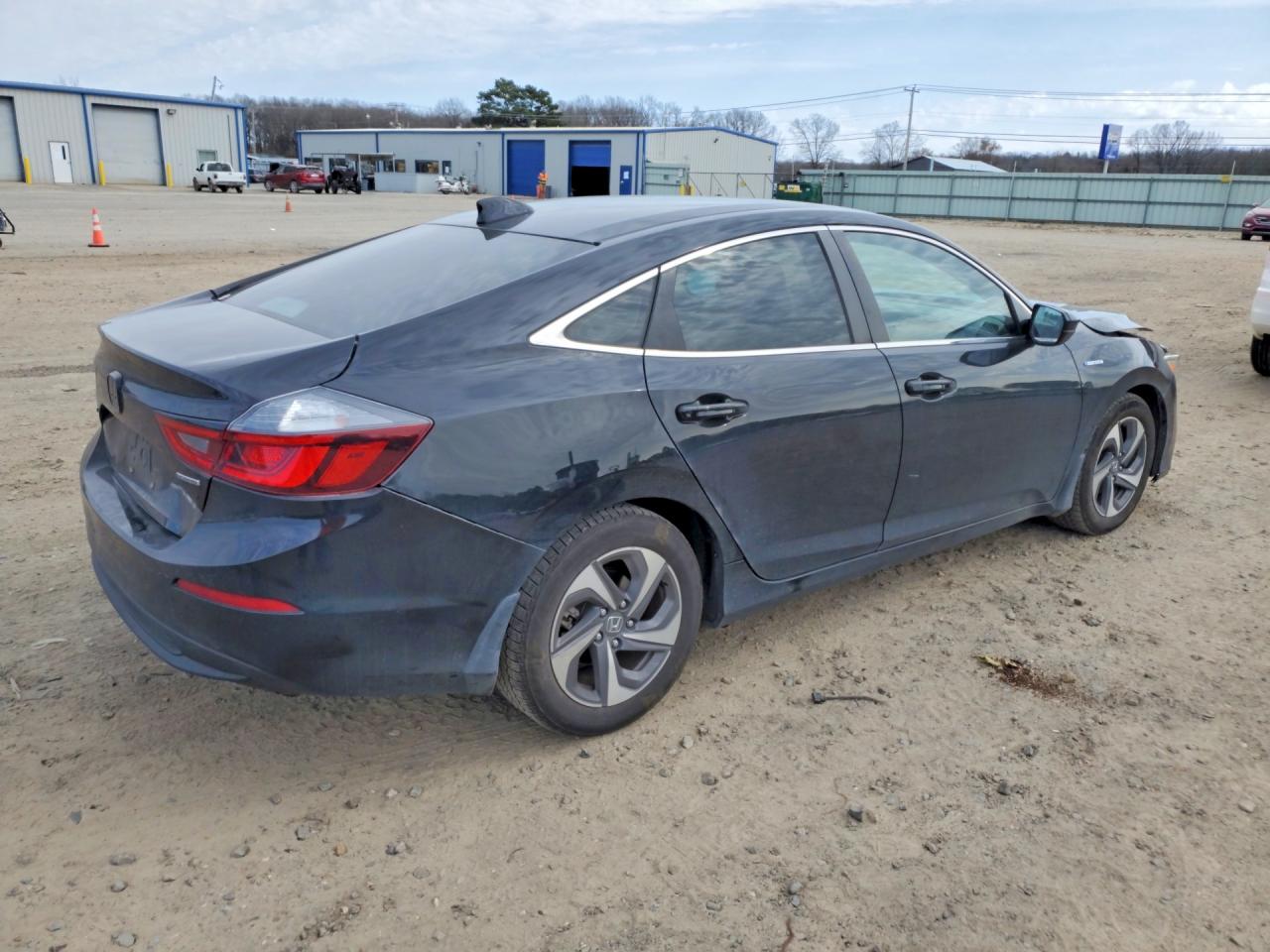 2019 HONDA INSIGHT LX photo 3