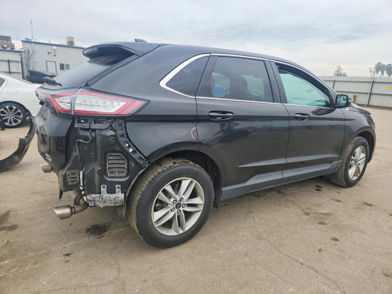 2015 FORD EDGE SEL photo 3