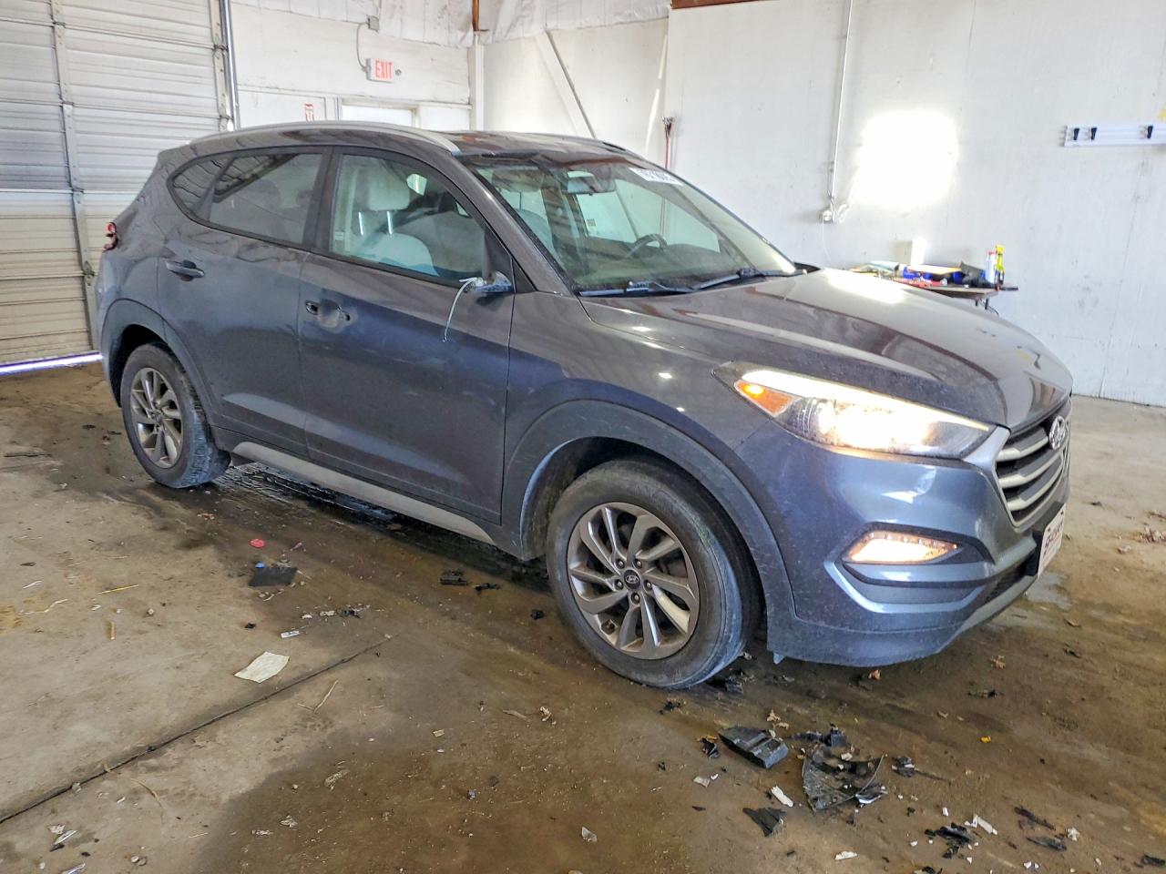 2018 HYUNDAI TUCSON SEL photo 4