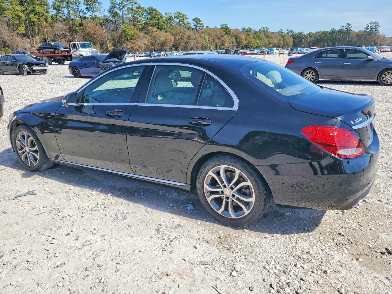 2015 MERCEDES-BENZ C 300 photo 4