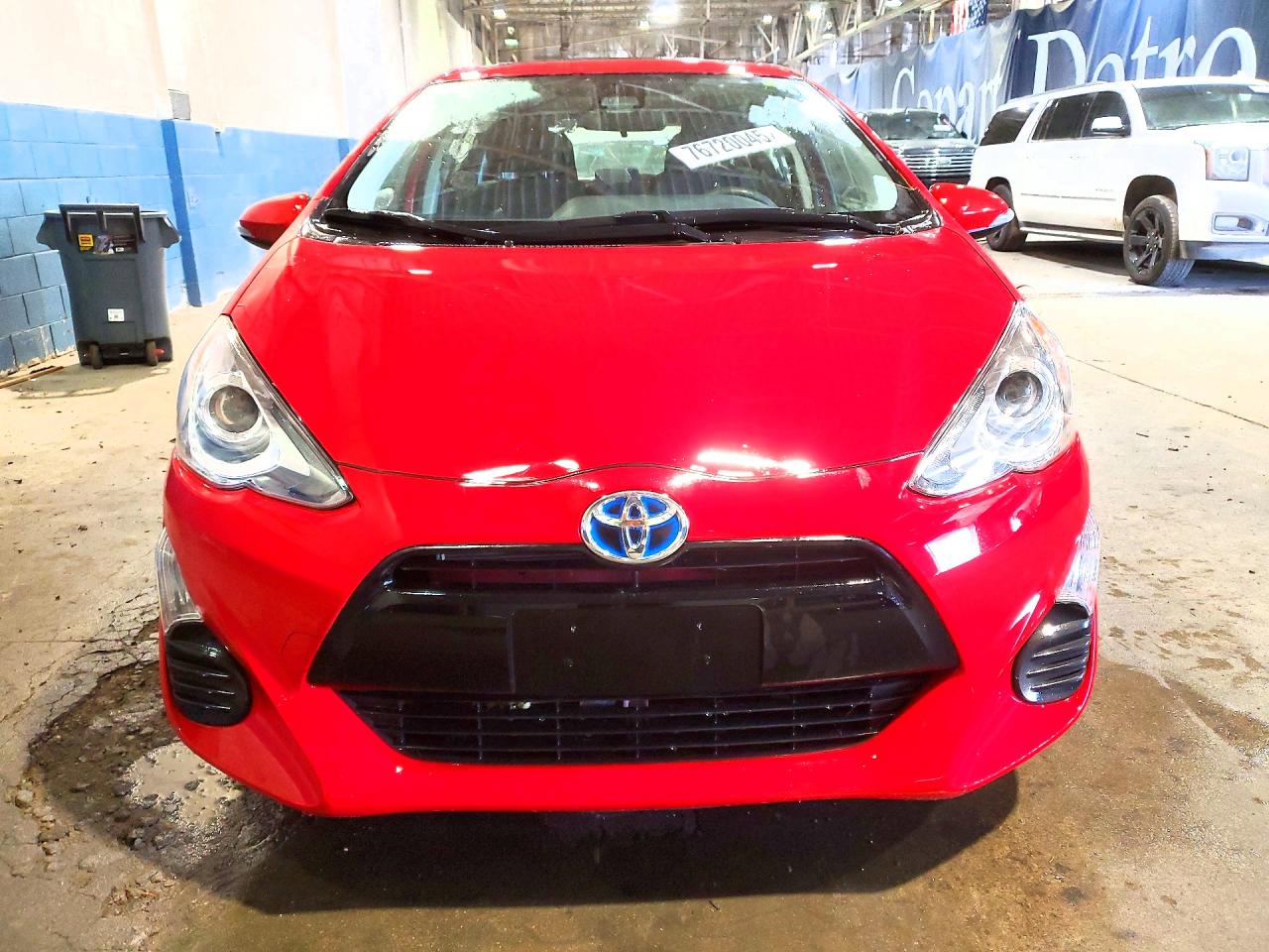 2016 TOYOTA PRIUS C THREE photo 5
