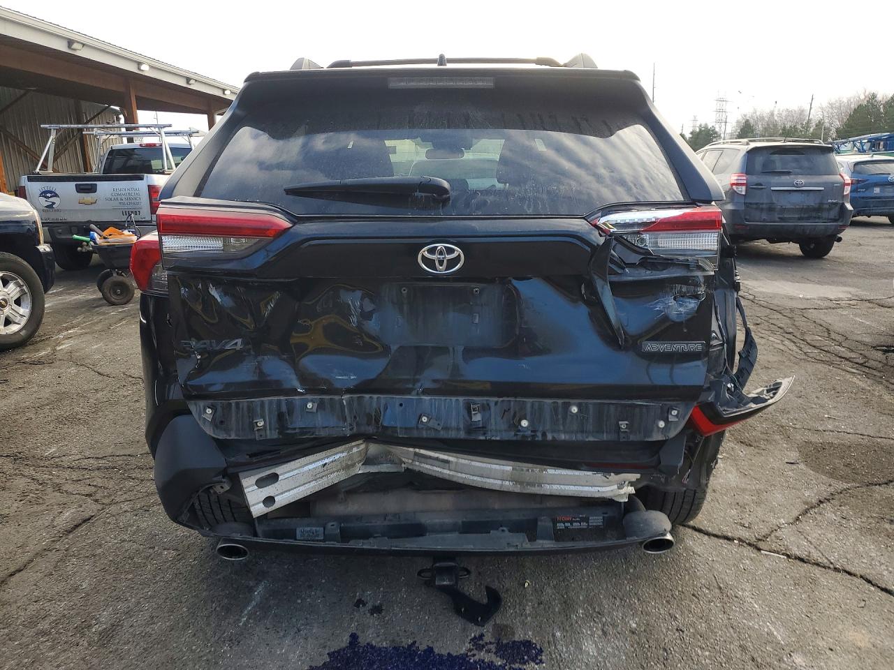 2019 TOYOTA RAV4 ADVENTURE photo 6
