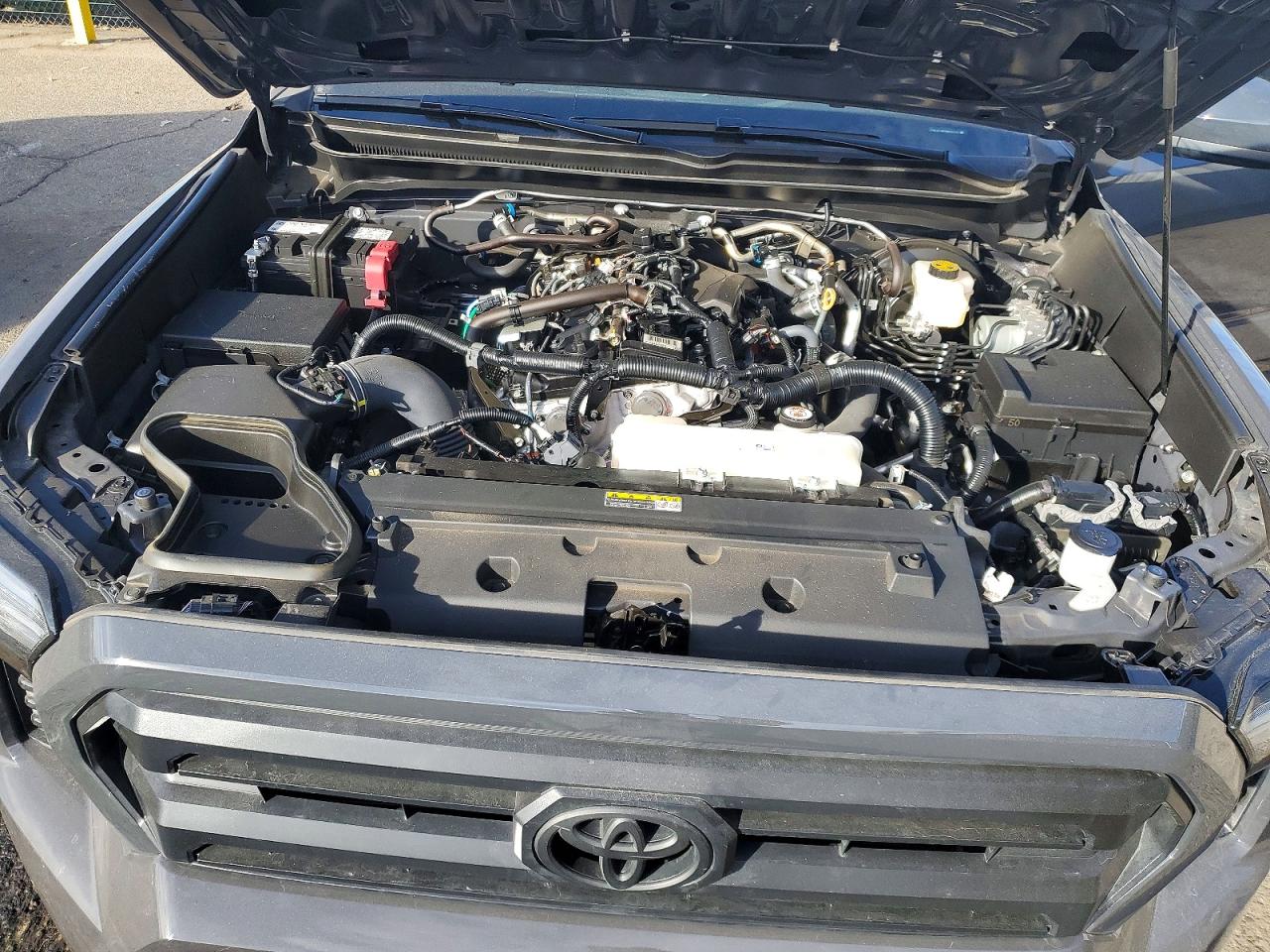 2024 TOYOTA TACOMA DOUBLE CAB photo 21