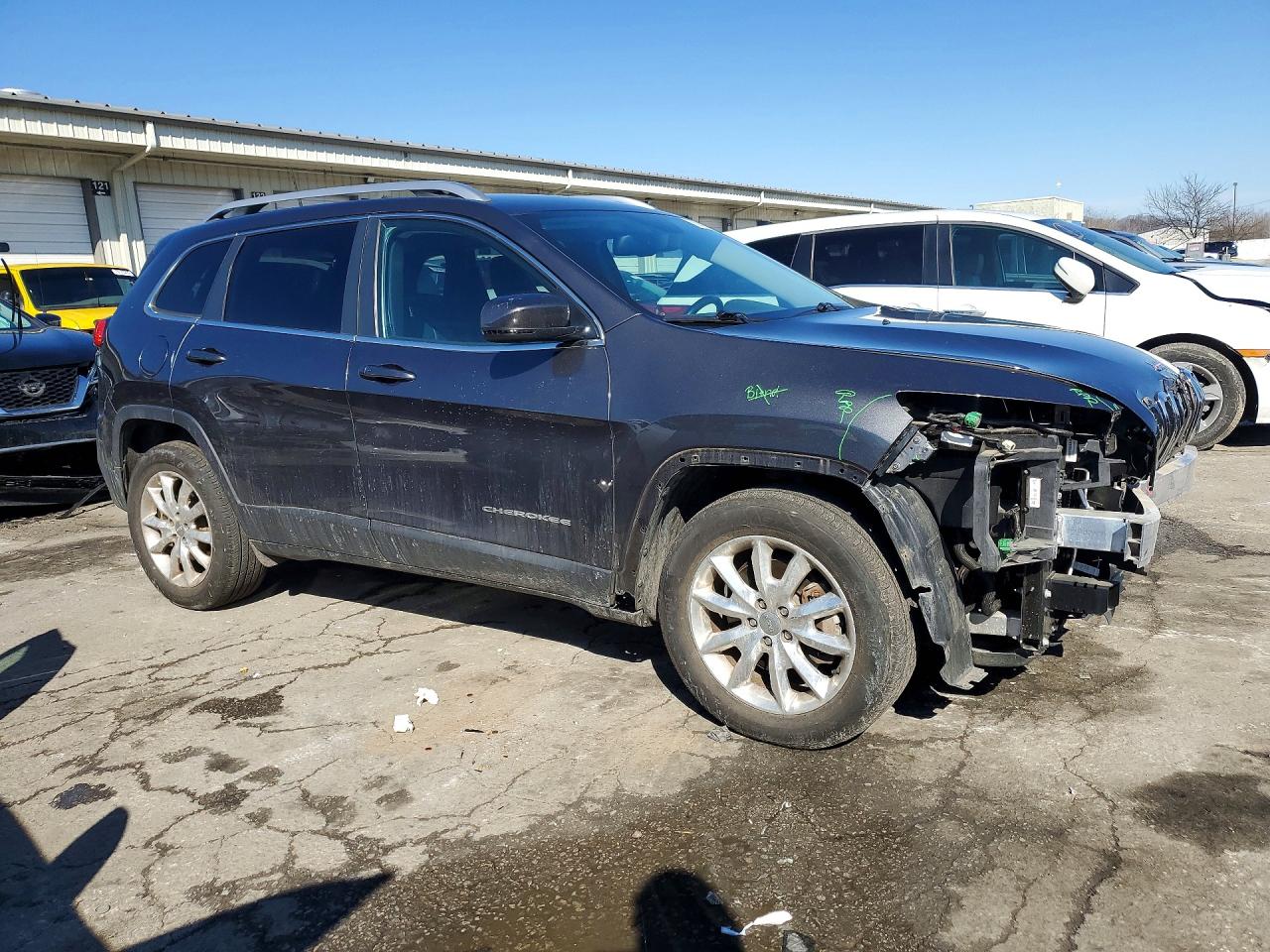 2017 JEEP CHEROKEE LIMITED photo 4