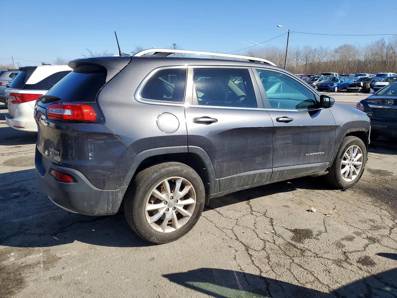 2017 JEEP CHEROKEE LIMITED photo 3