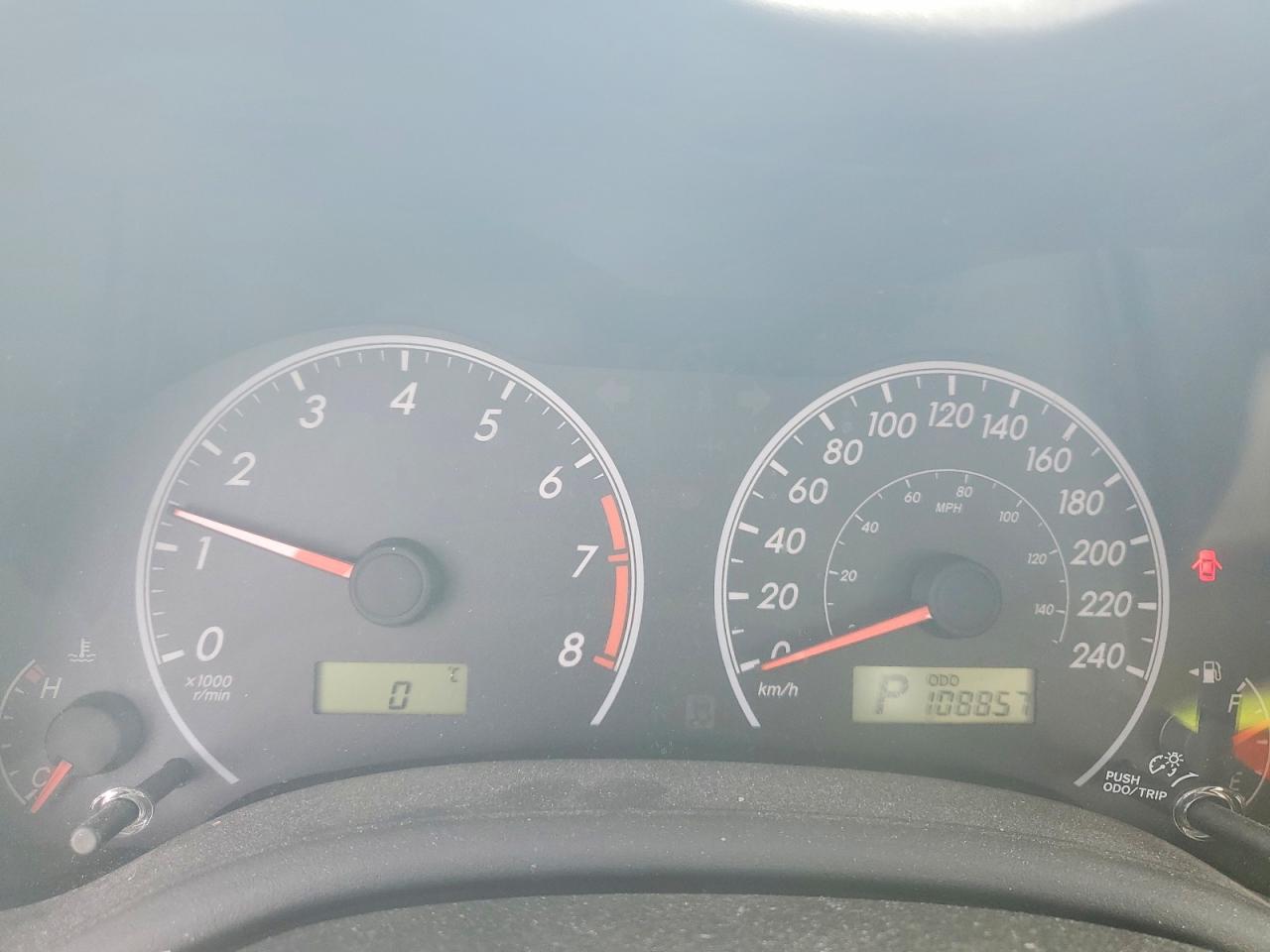 2013 TOYOTA COROLLA CE photo 17