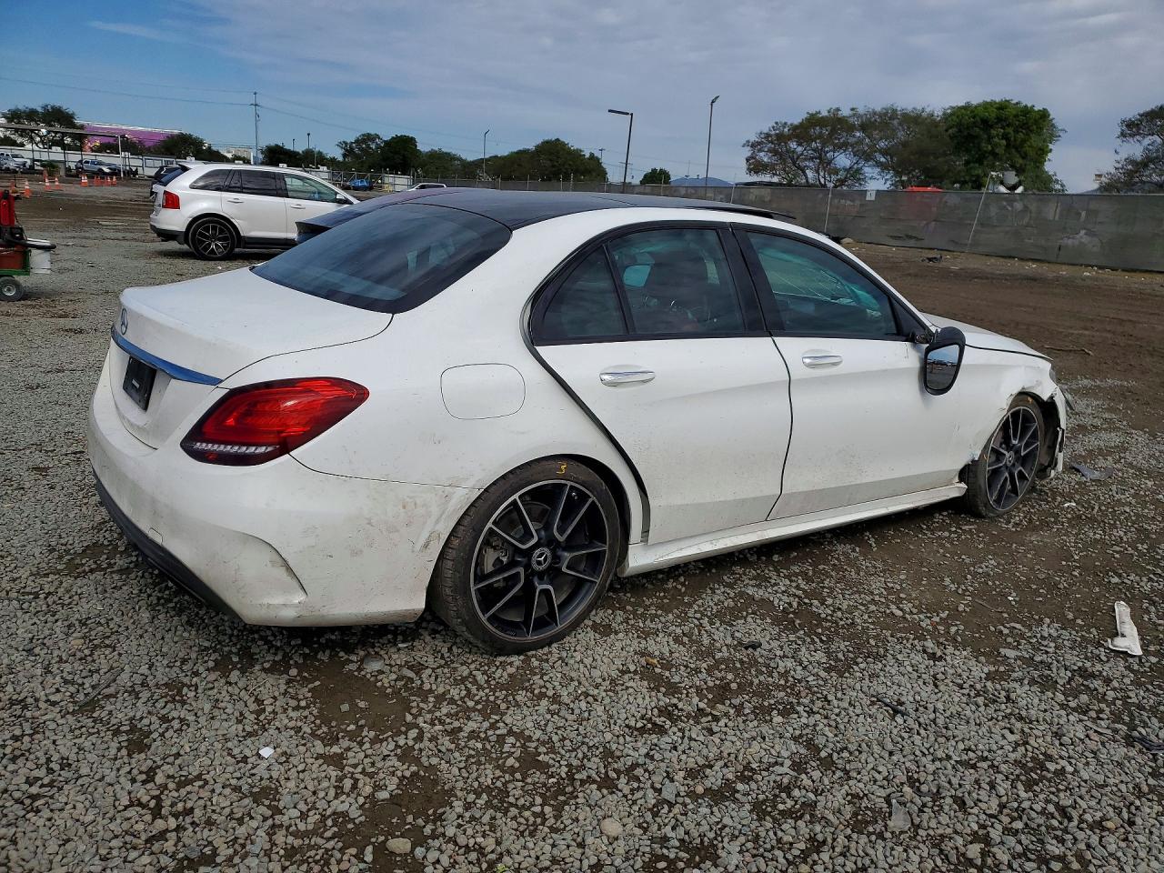 2019 MERCEDES-BENZ C 300 photo 3