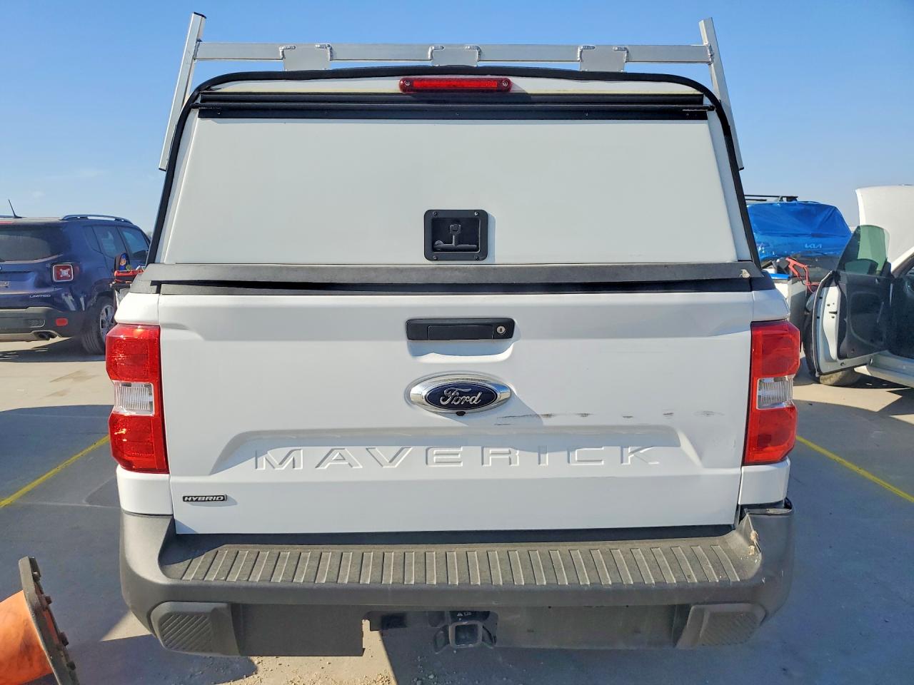 2024 FORD MAVERICK XLT photo 11