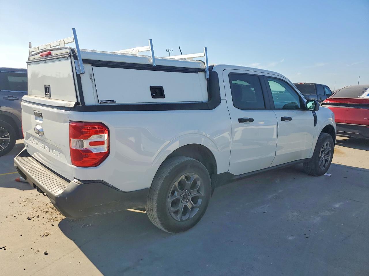 2024 FORD MAVERICK XLT photo 5