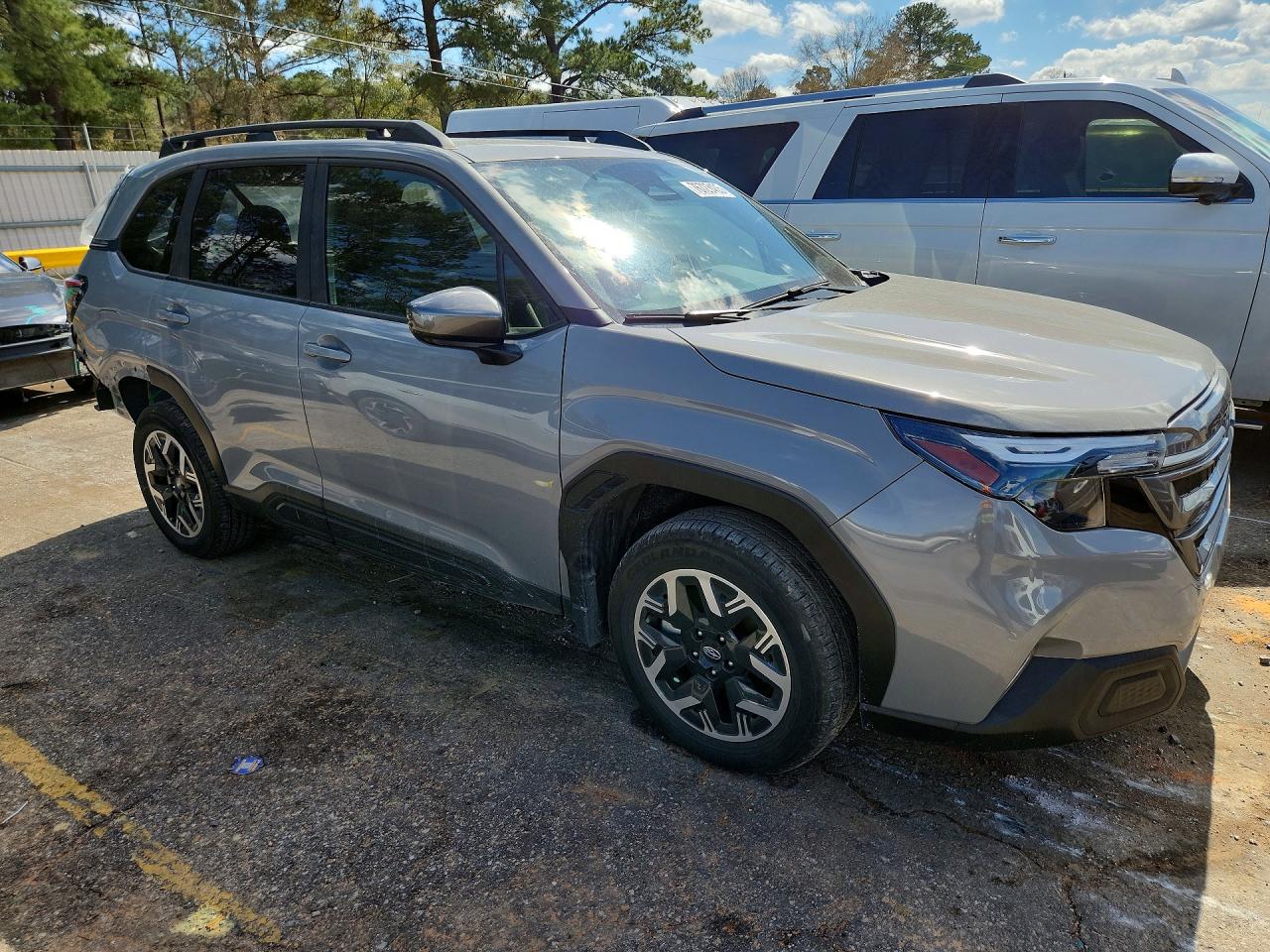 2025 SUBARU FORESTER PREMIUM photo 10