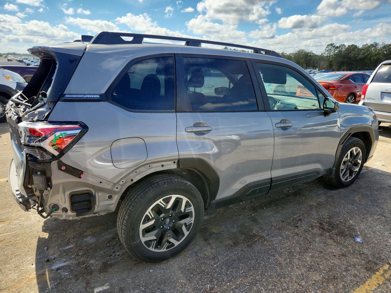 2025 SUBARU FORESTER PREMIUM photo 7