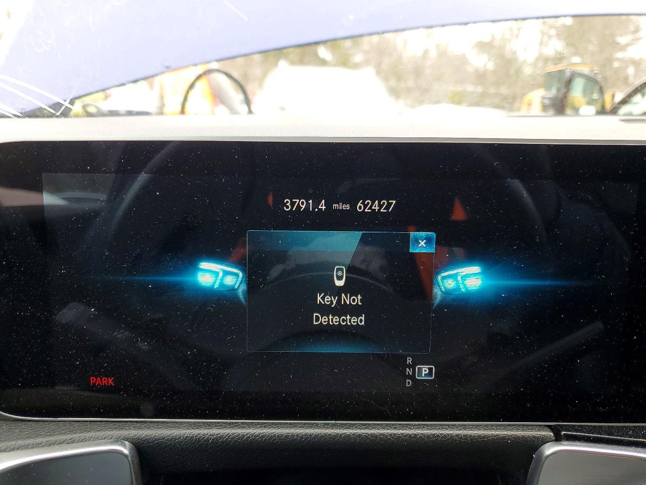 2020 MERCEDES-BENZ GLB 250 4MATIC photo 9
