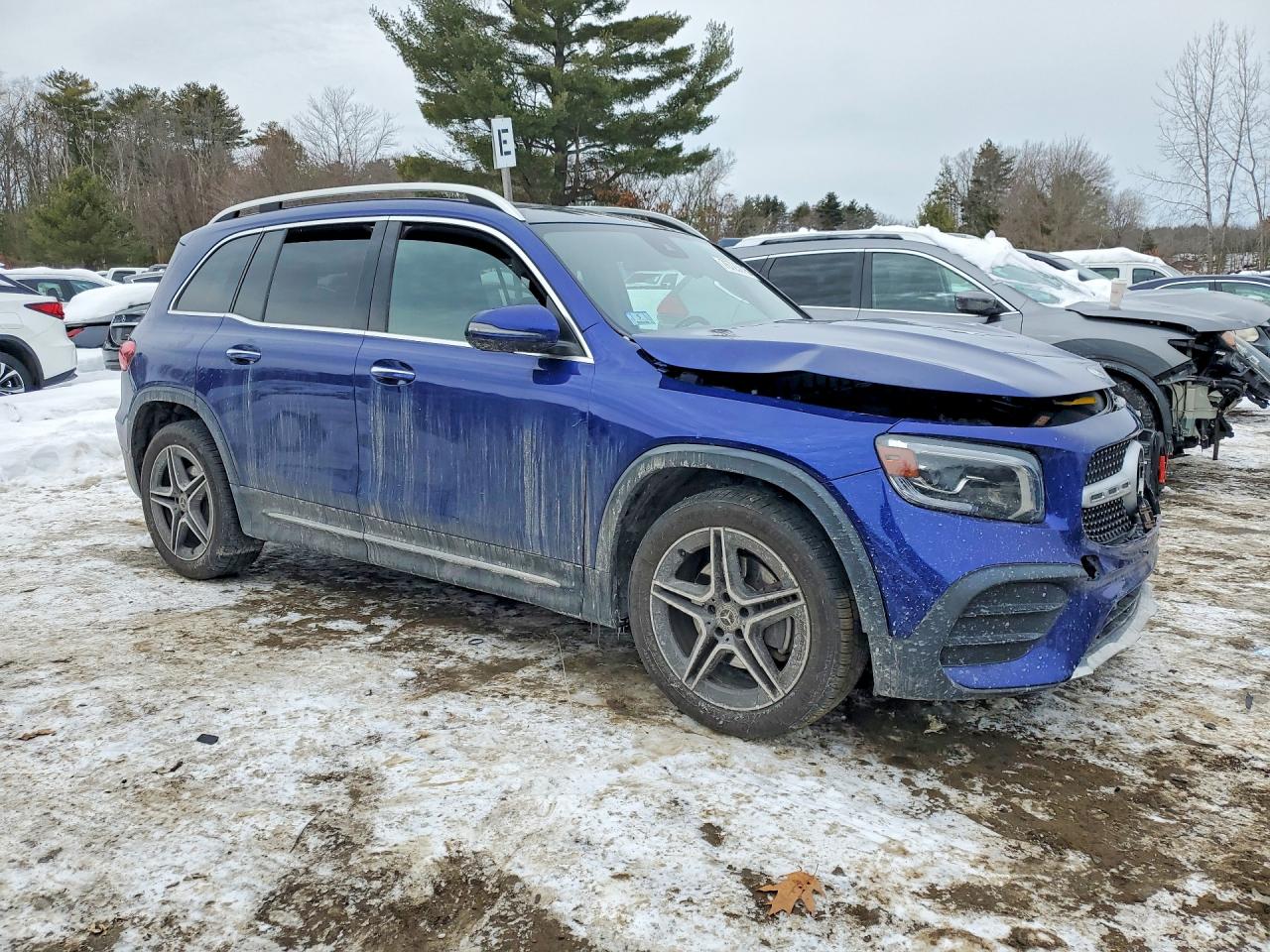 2020 MERCEDES-BENZ GLB 250 4MATIC photo 4