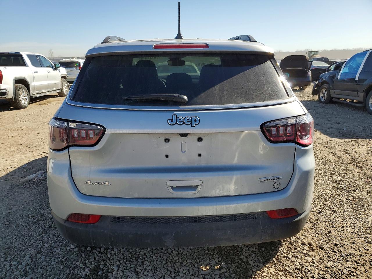 2025 JEEP COMPASS LATITUDE photo 6