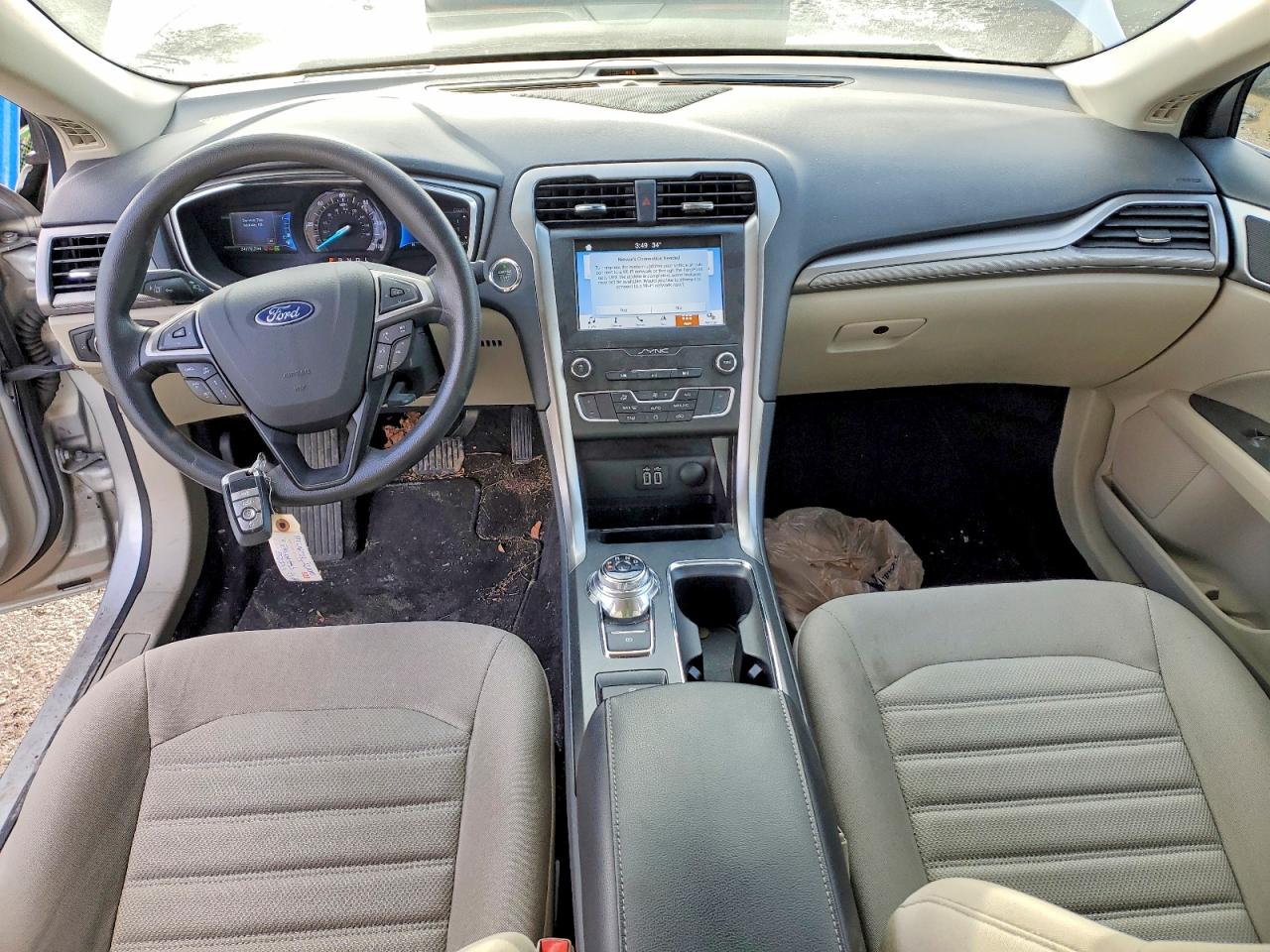 2019 FORD FUSION SE photo 8