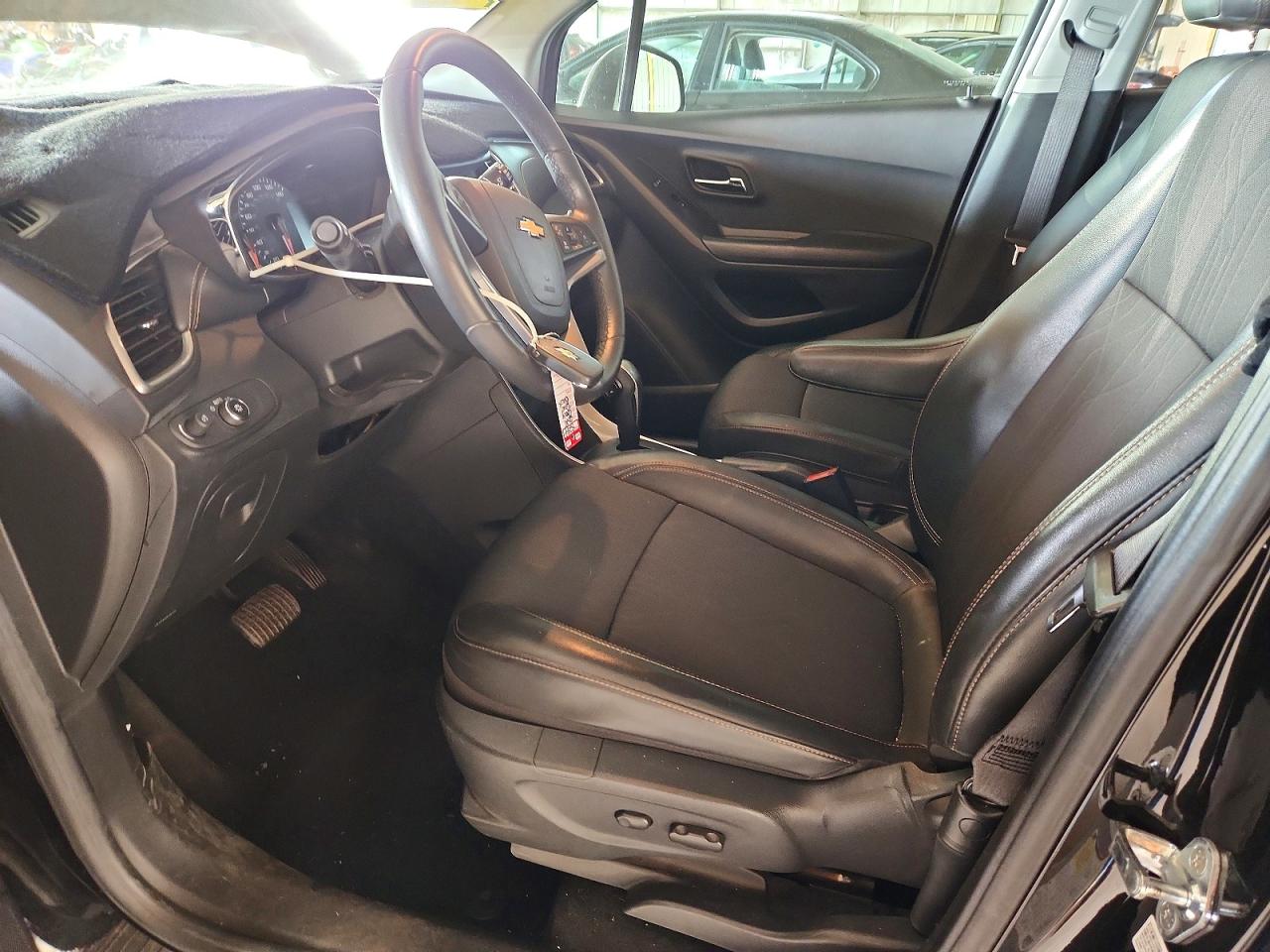 2021 CHEVROLET TRAX 1LT photo 7