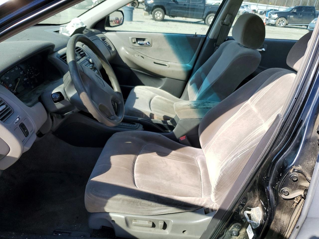 2000 HONDA ACCORD LX photo 19