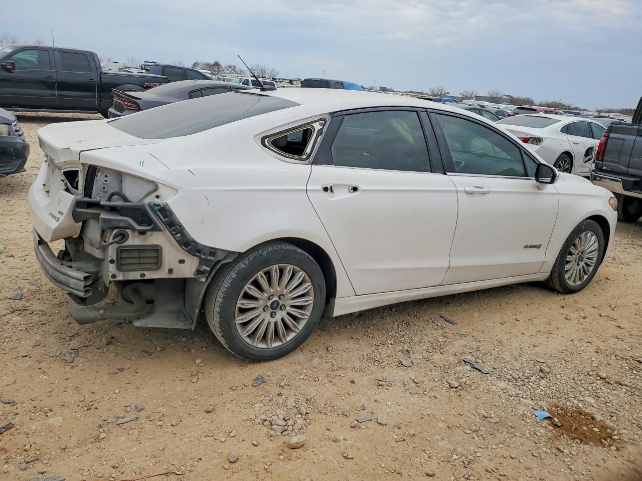 2014 FORD FUSION SE HYBRID photo 3