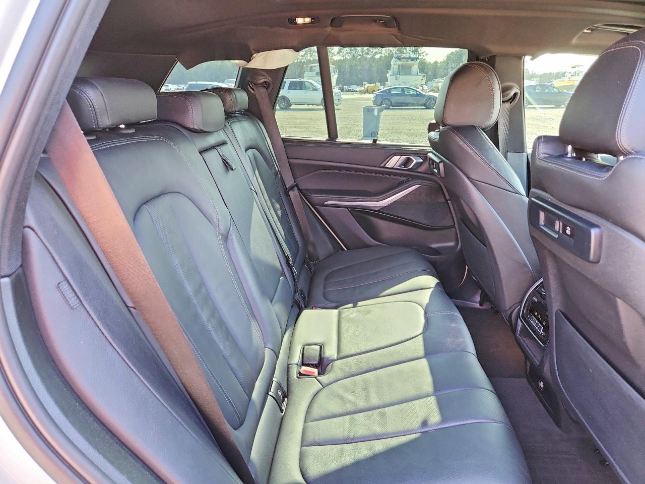 2022 BMW X5 XDRIVE40I photo 21