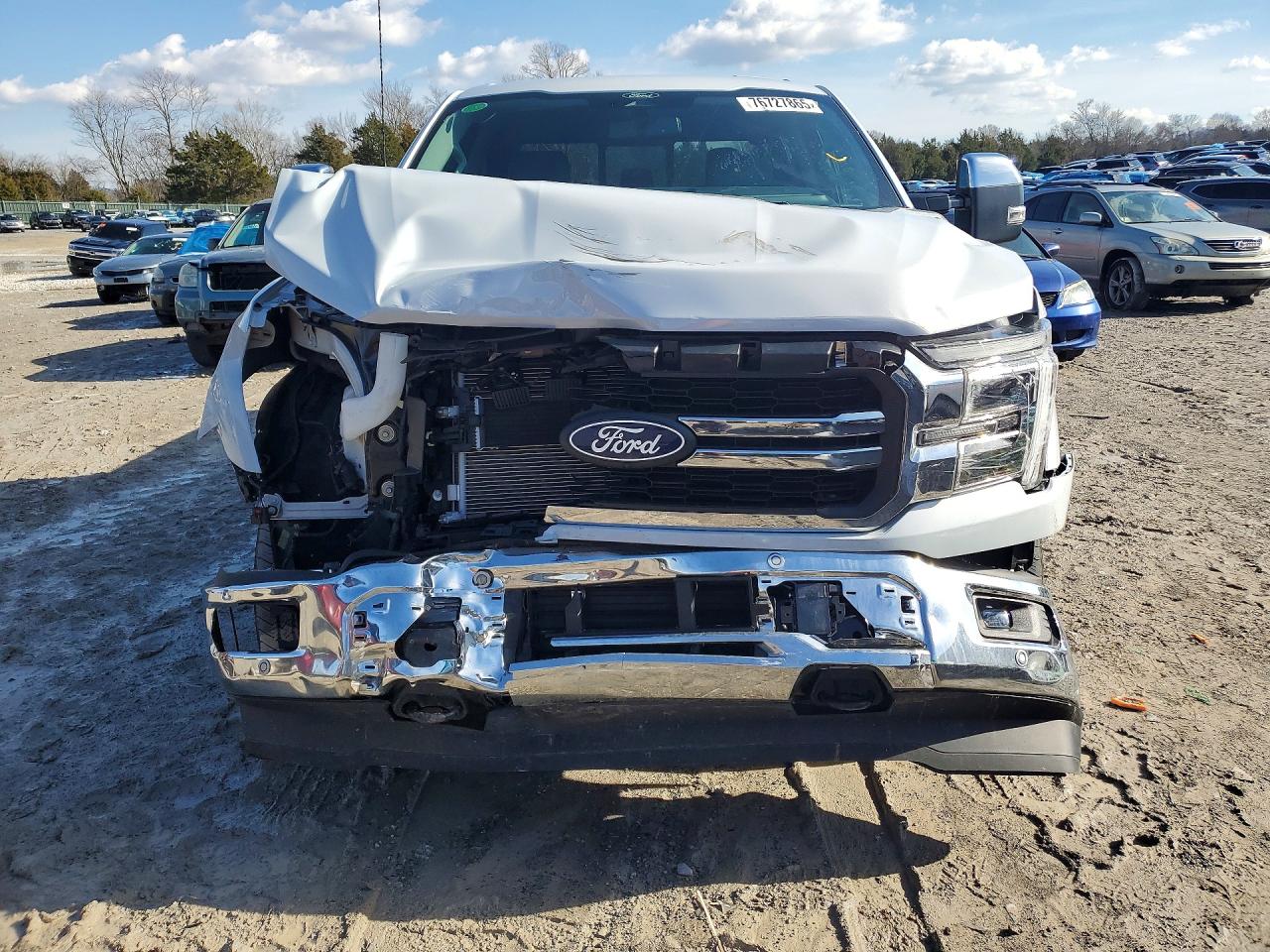 2025 FORD F150 LARIAT photo 5