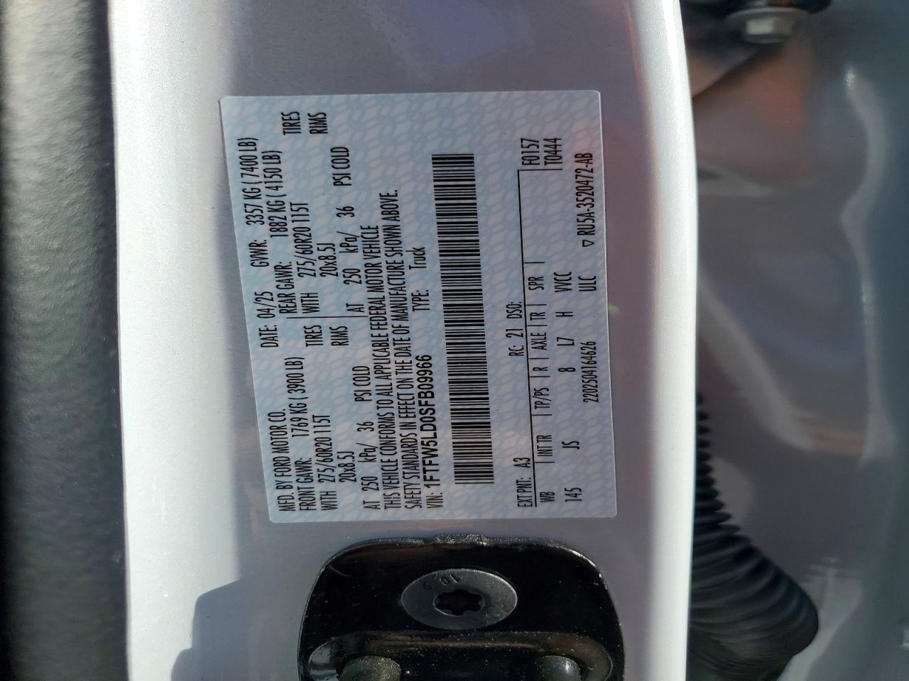 2025 FORD F150 LARIAT photo 13