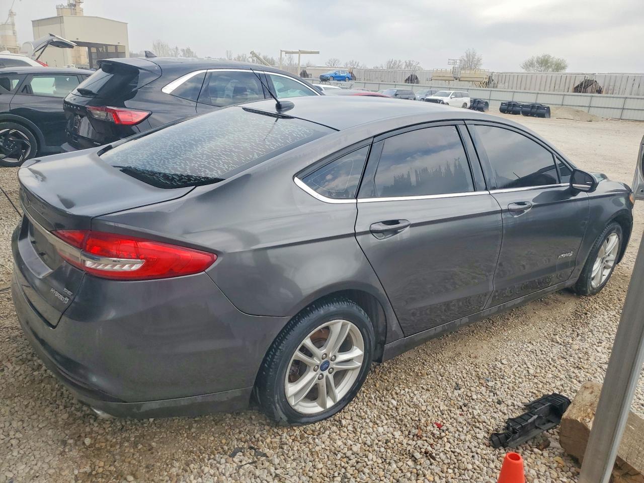 2018 FORD FUSION SE HYBRID photo 6