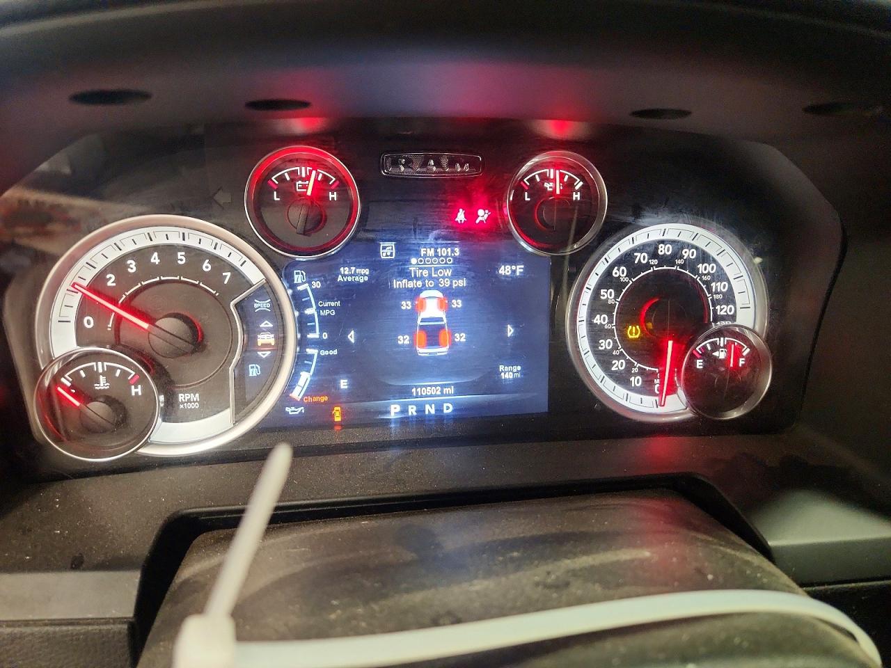 2017 RAM 1500 LARAMIE photo 9