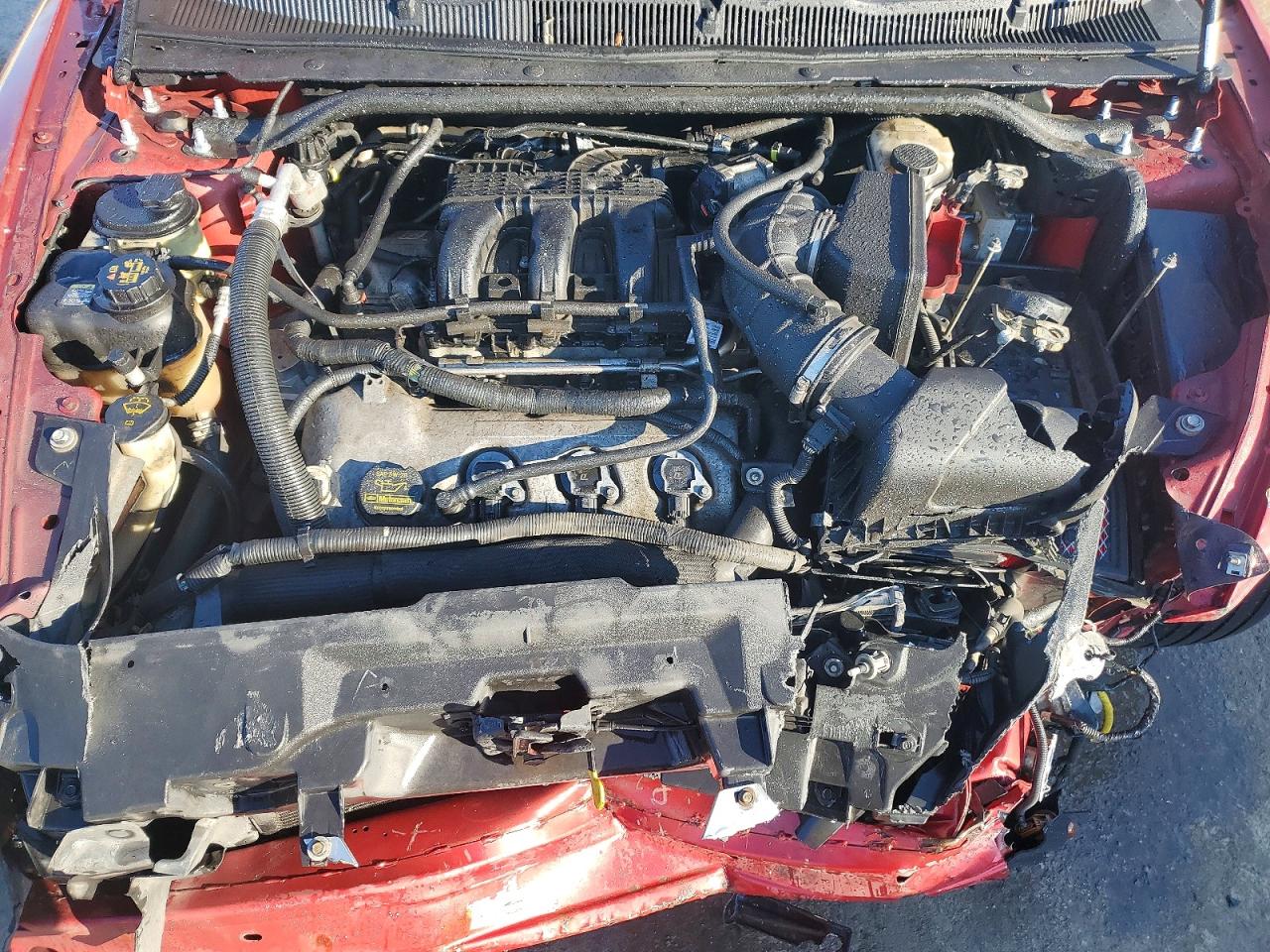 2012 FORD TAURUS SEL photo 31
