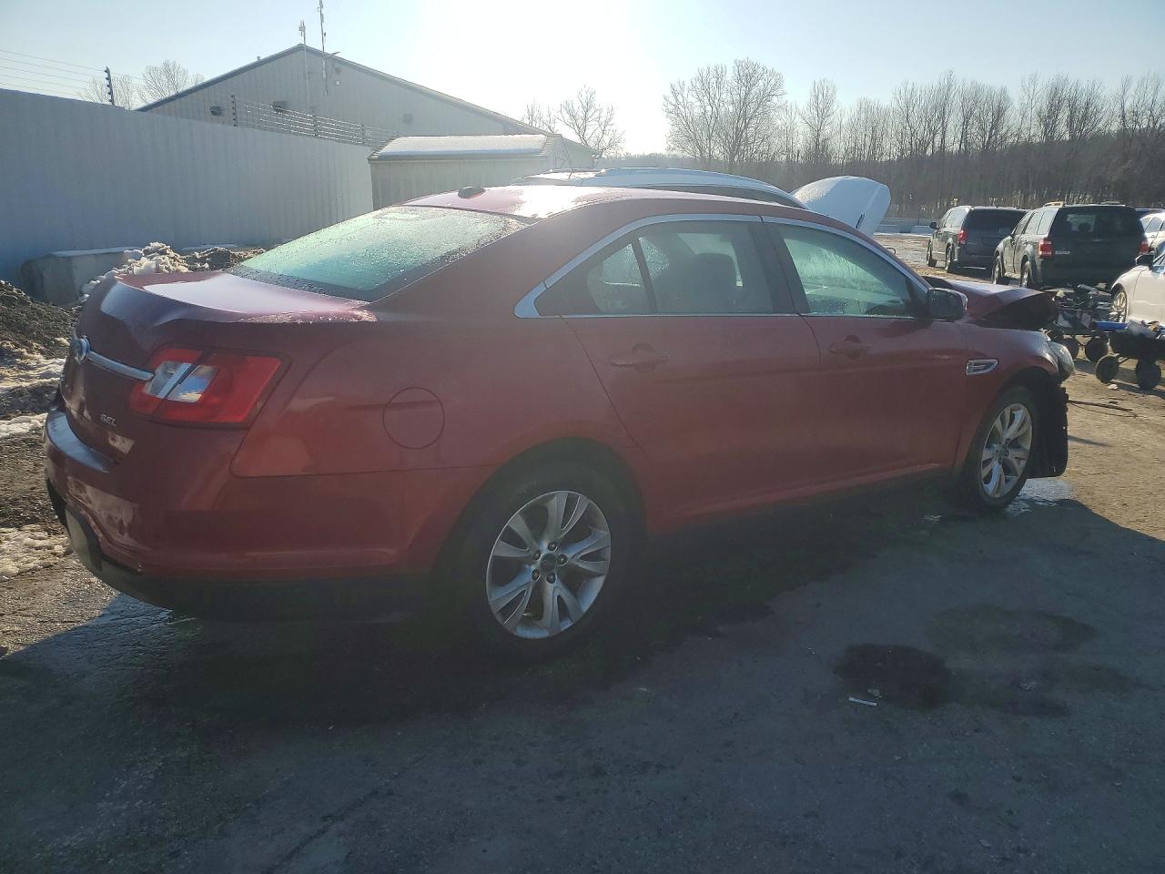 2012 FORD TAURUS SEL photo 7