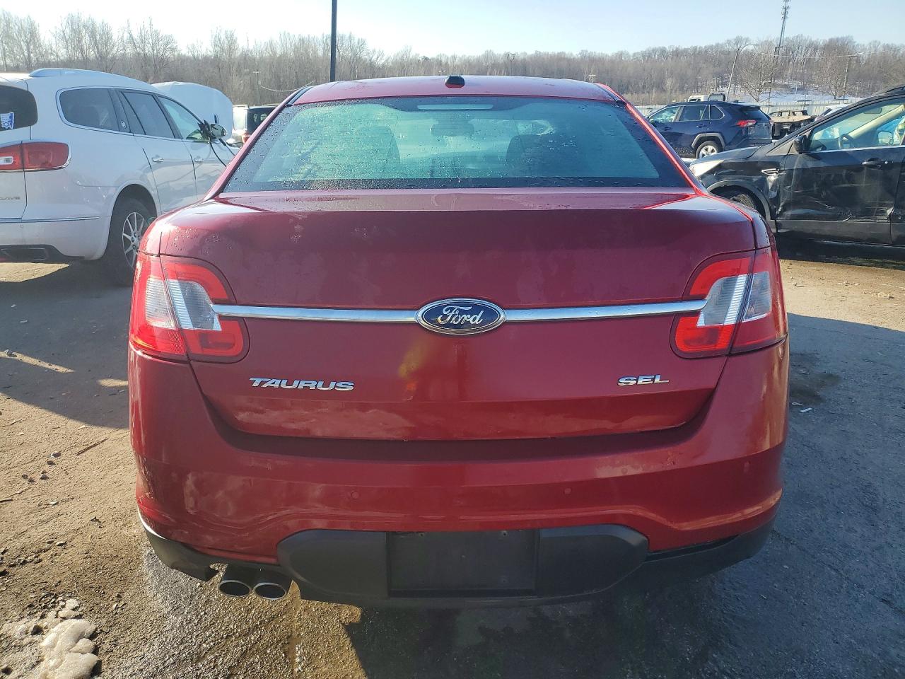 2012 FORD TAURUS SEL photo 16