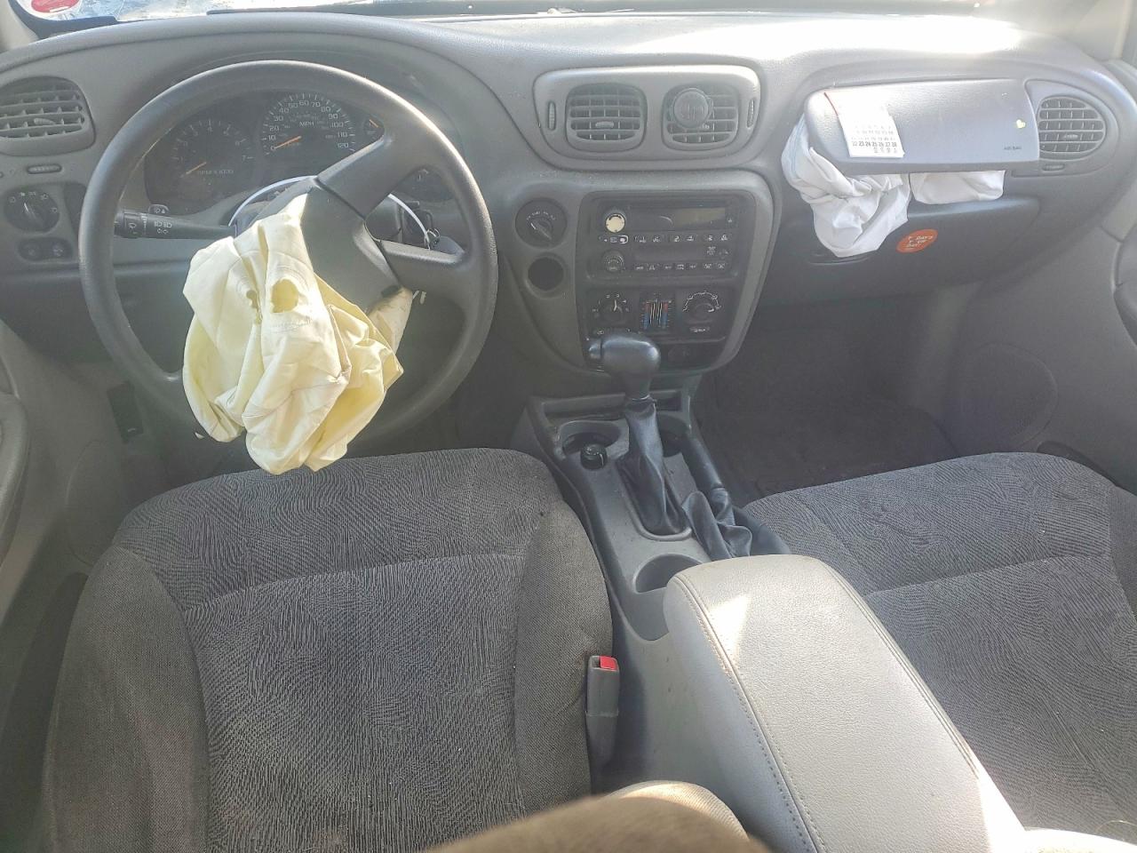 2004 CHEVROLET TRAILBLAZER EXT LS photo 22