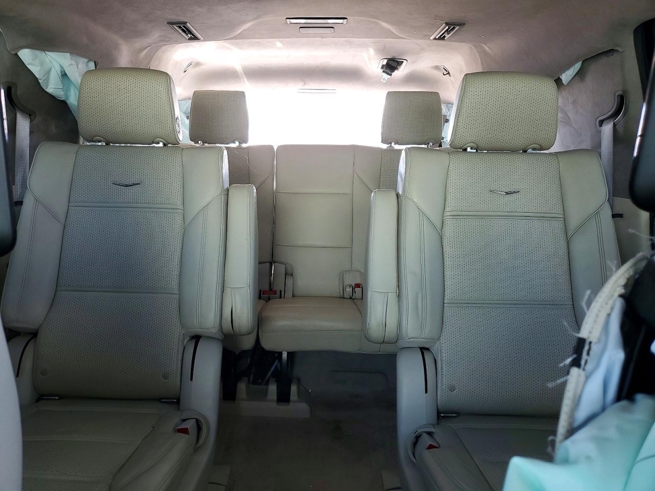 2021 CADILLAC ESCALADE ESV SPORT PLATINUM photo 10