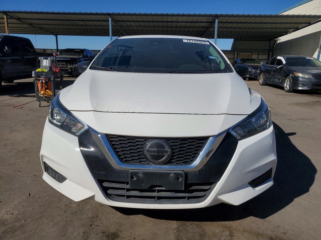 2021 NISSAN VERSA S photo 9