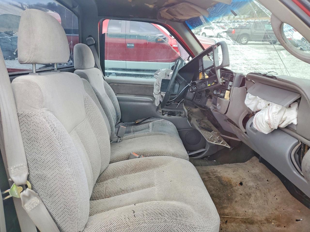 1997 CHEVROLET GMT-400 C1500 photo 13