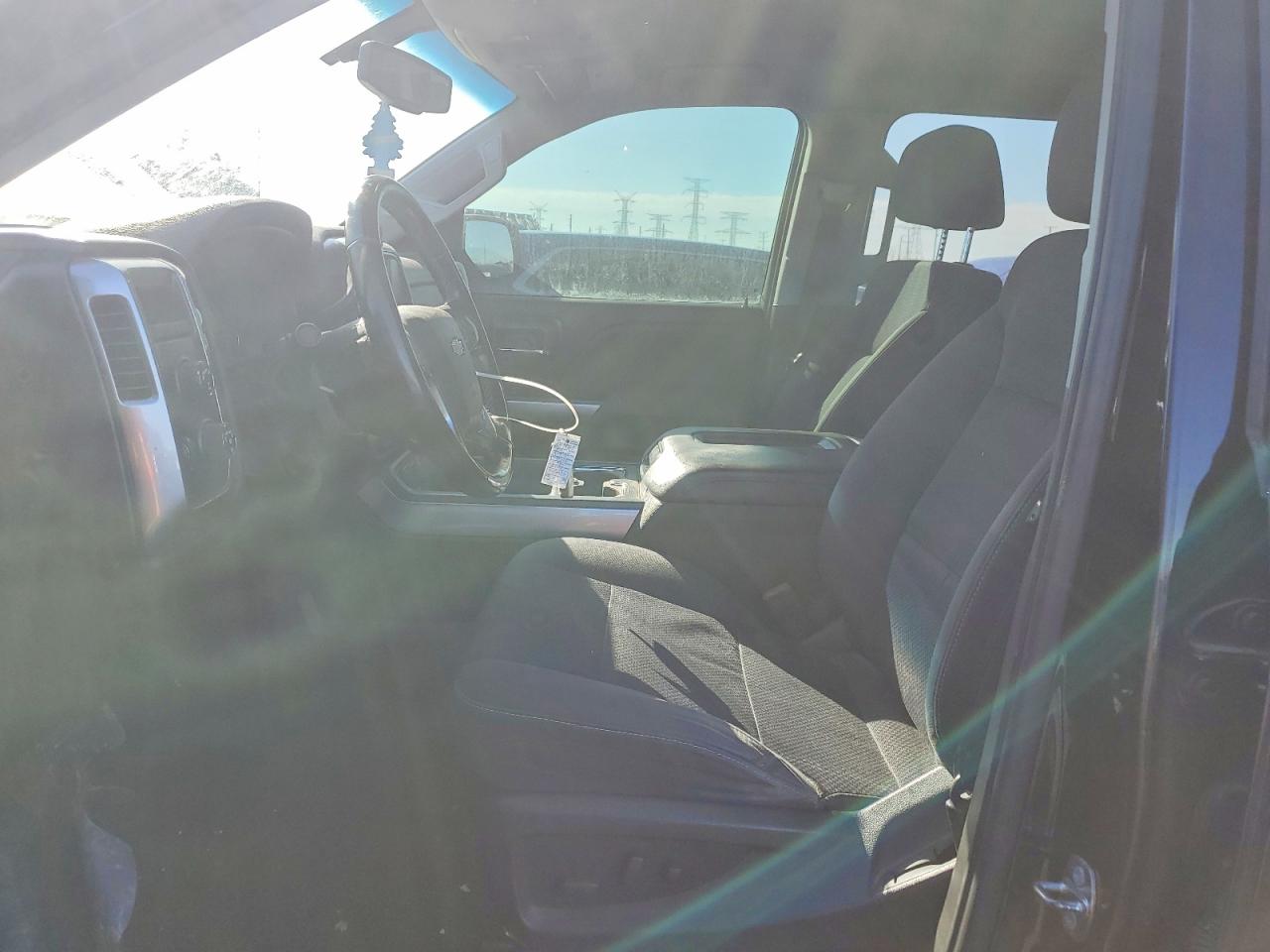 2018 CHEVROLET SILVERADO K1500 LT photo 19