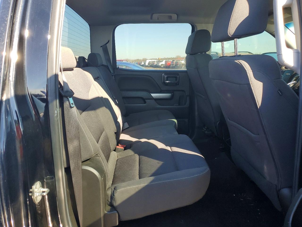 2018 CHEVROLET SILVERADO K1500 LT photo 28