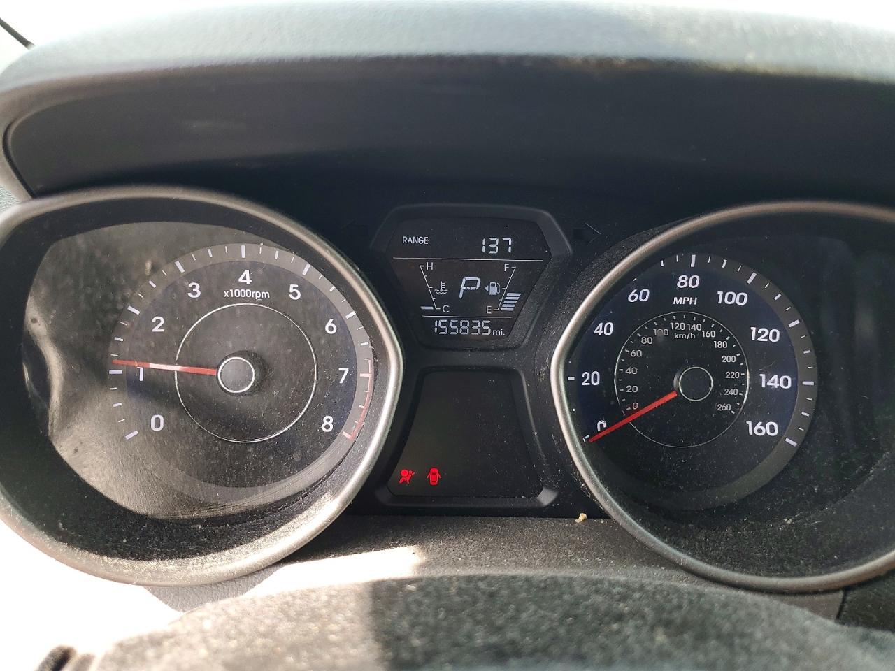2015 HYUNDAI ELANTRA SE photo 25